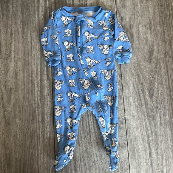 Janie and Jack Other - Like new 3-6m Janie & Jack PEANUTS Snoopy Zippered Footie PJs